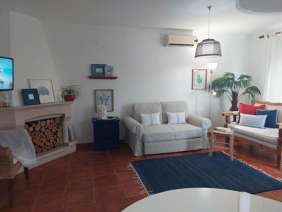 Lagoa Azul Guest House Віла-Нова-де-Мілфонтеш Екстер'єр фото