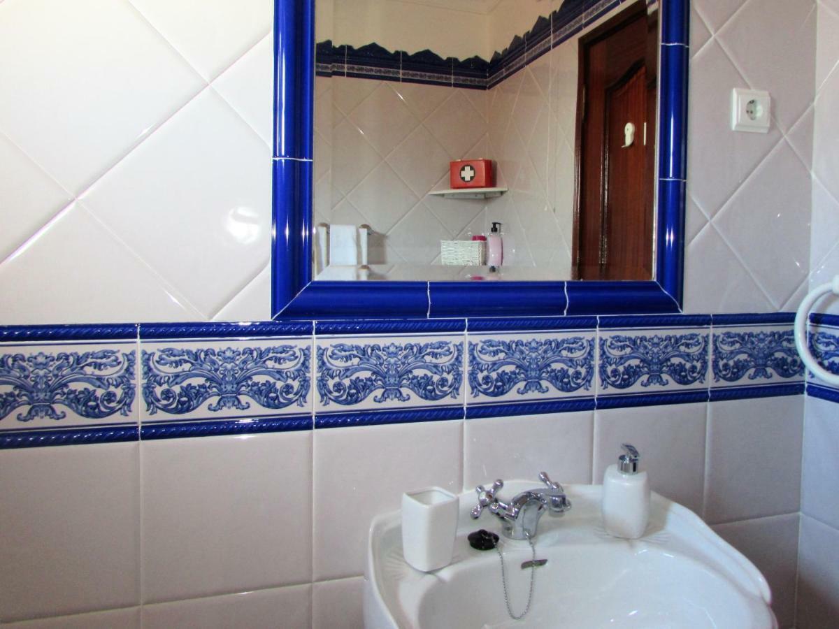 Lagoa Azul Guest House Віла-Нова-де-Мілфонтеш Екстер'єр фото